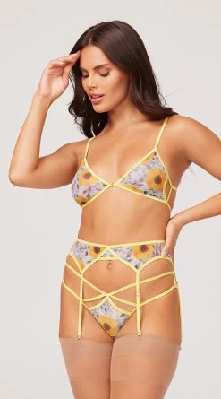 Yandy Pretty In Poppies Garter Set -LEG AVENUE Shop EY 4374 1647 Yandy PS06302022