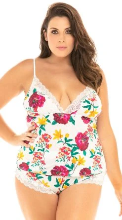 Oh La La Cheri Plus Size Reina Floral PJ Short Set -LEG AVENUE Shop OL 40 10731X WH104BWH FRONT HR 2021APR31866