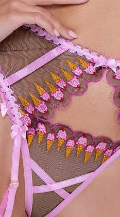 Roma Strawberry Sherbet Bra And Garter Set -LEG AVENUE Shop RM LI597 Detail APR2023