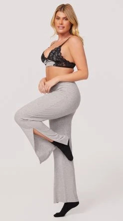 Yandy Pure Relaxation Pajama Set -LEG AVENUE Shop YMC YD00131A BRALETTE PANT SET GREY 2312