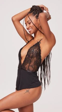 Yandy Highs And Lows Lace Romper -LEG AVENUE Shop YO 53 11510 4365 CROPPED Yandy PS07272022