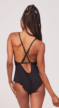 Yandy Highs And Lows Lace Romper -LEG AVENUE Shop YO 53 11510 4377 CROPPED Yandy PS07272022